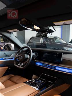 بي ام دبليو الفئة 7